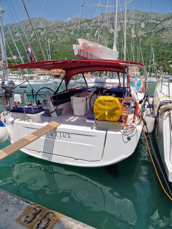 Beneteau Oceanis 46.1 | Black Jack