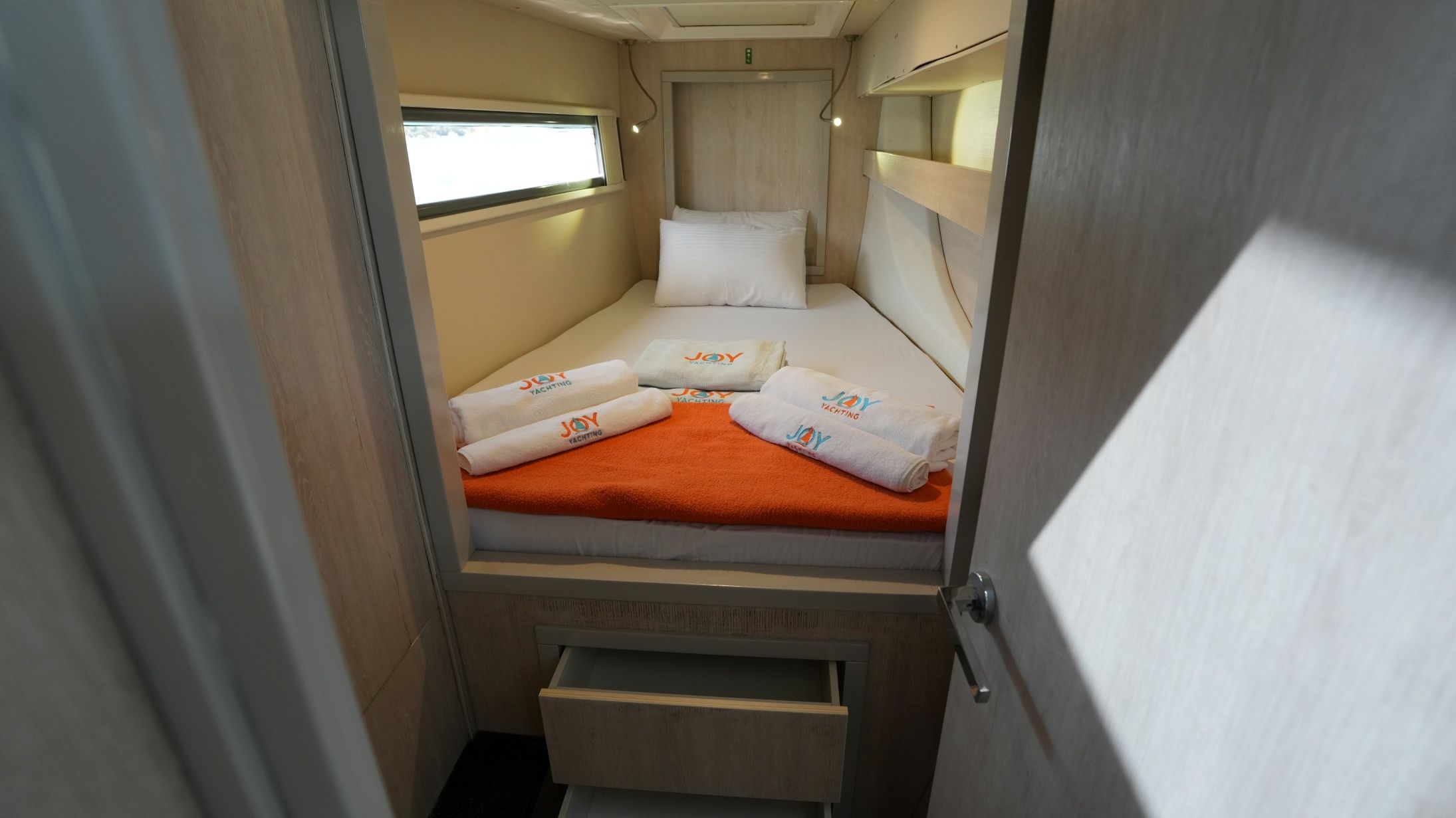 Leopard 40 | Panda Joy