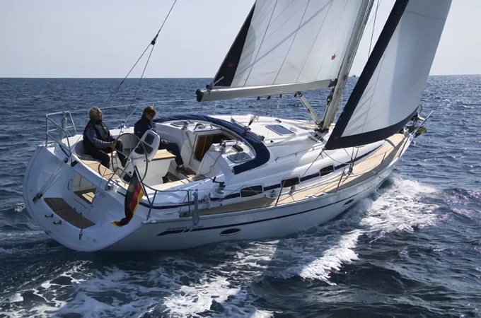 Bavaria 39 Cruiser | Mola 07 Breege0
