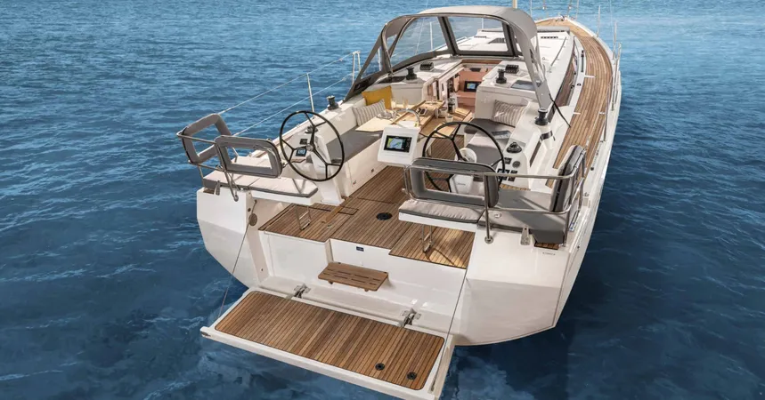 Bavaria C38 | Mola 23 Breege6
