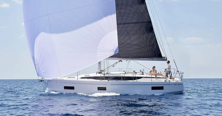Bavaria C38 | Mola 23 Breege3