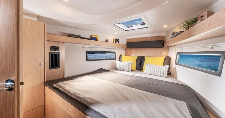 Bavaria C38 | Mola 23 Breege12