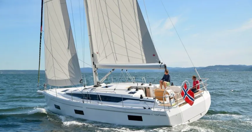 Bavaria C42 | Mola 23-3 Breege4