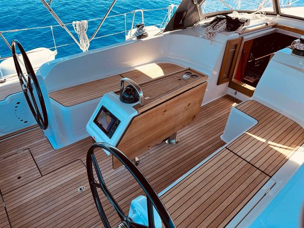 Bavaria Cruiser 46 | First Step