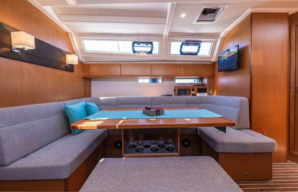 Bavaria Cruiser 46 | First Step