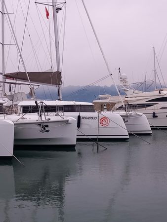 Dufour 48 | Niña