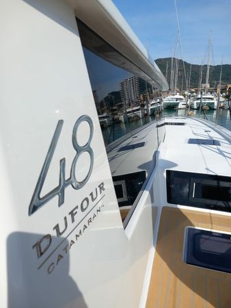 Dufour 48 | Niña
