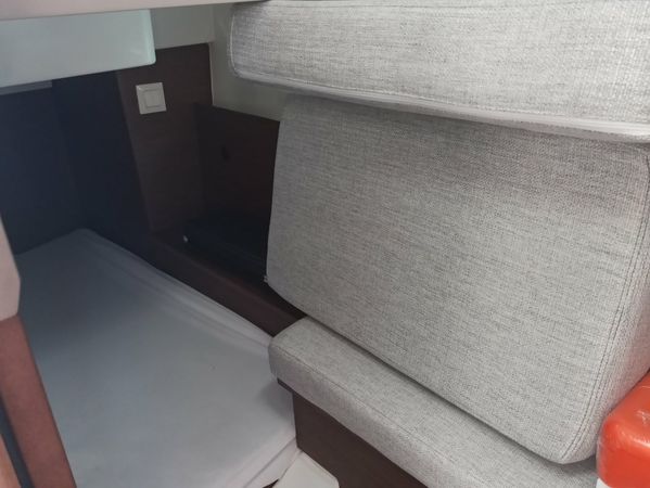 Jeanneau Merry Fisher 895 | Surprise