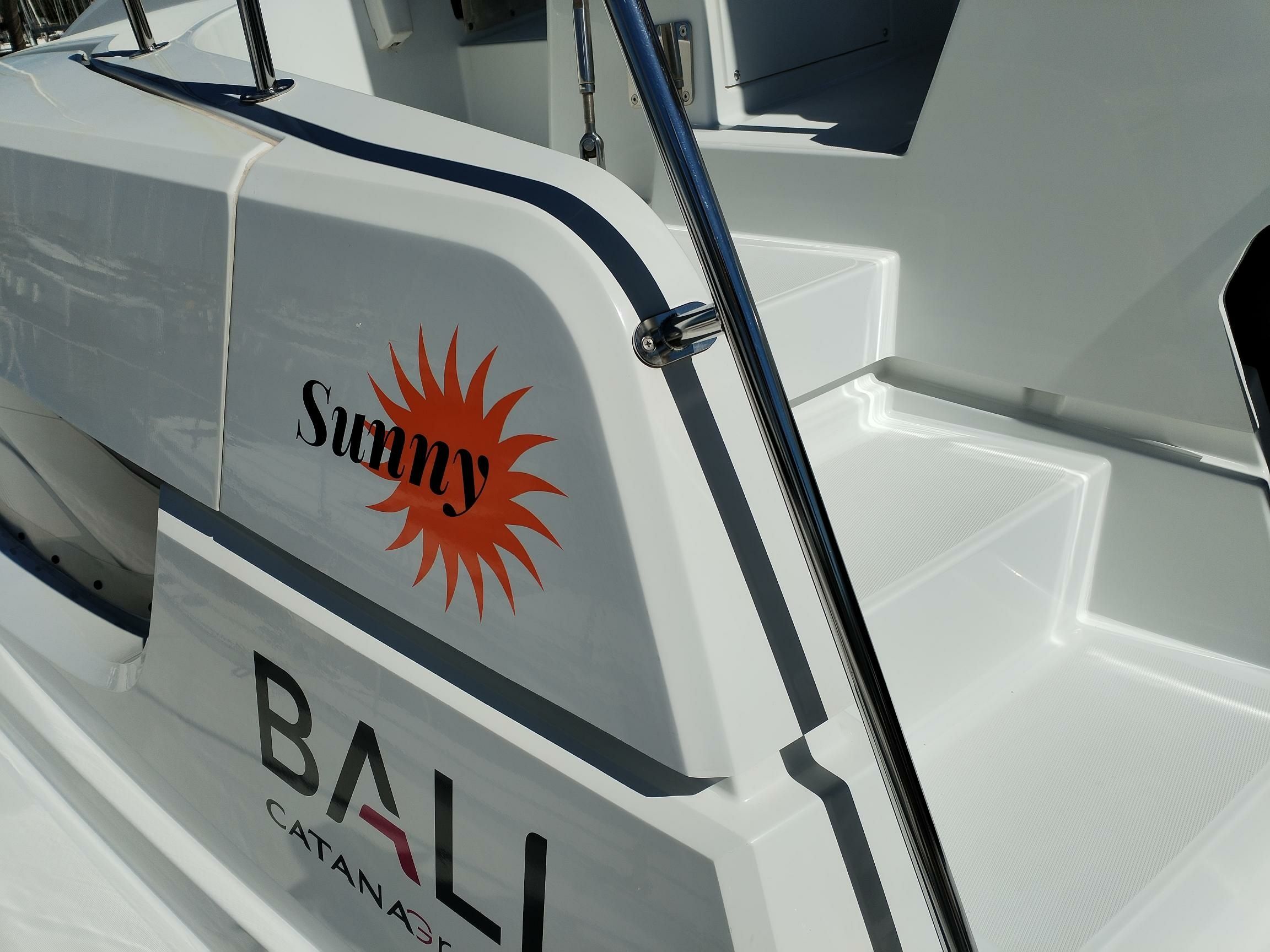 Bali 4.6 | Sunny