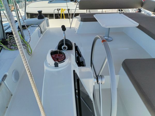 Bali 4.6 | Sunny