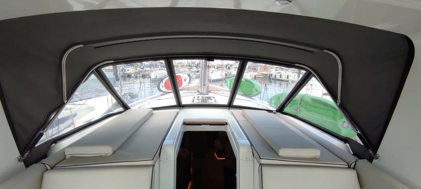 Beneteau Oceanis 54 | Spring Song