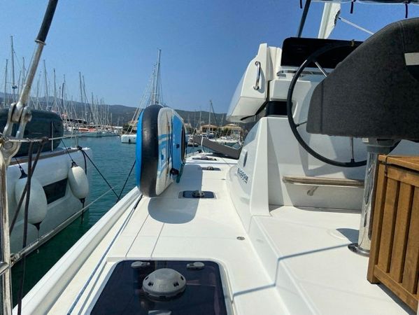 Lagoon 42 | Magellan