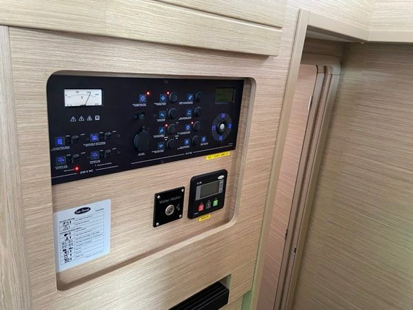 Lagoon 42 | Magellan