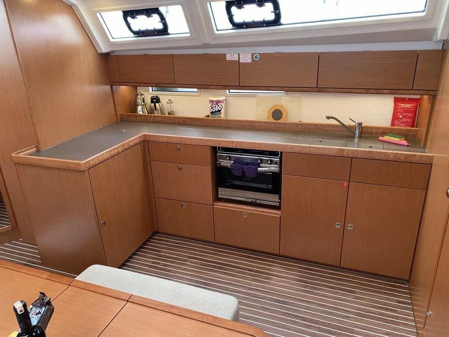 Bavaria Cruiser 46 | Northberry Blu