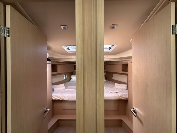 Beneteau Oceanis 46.1 | Logos