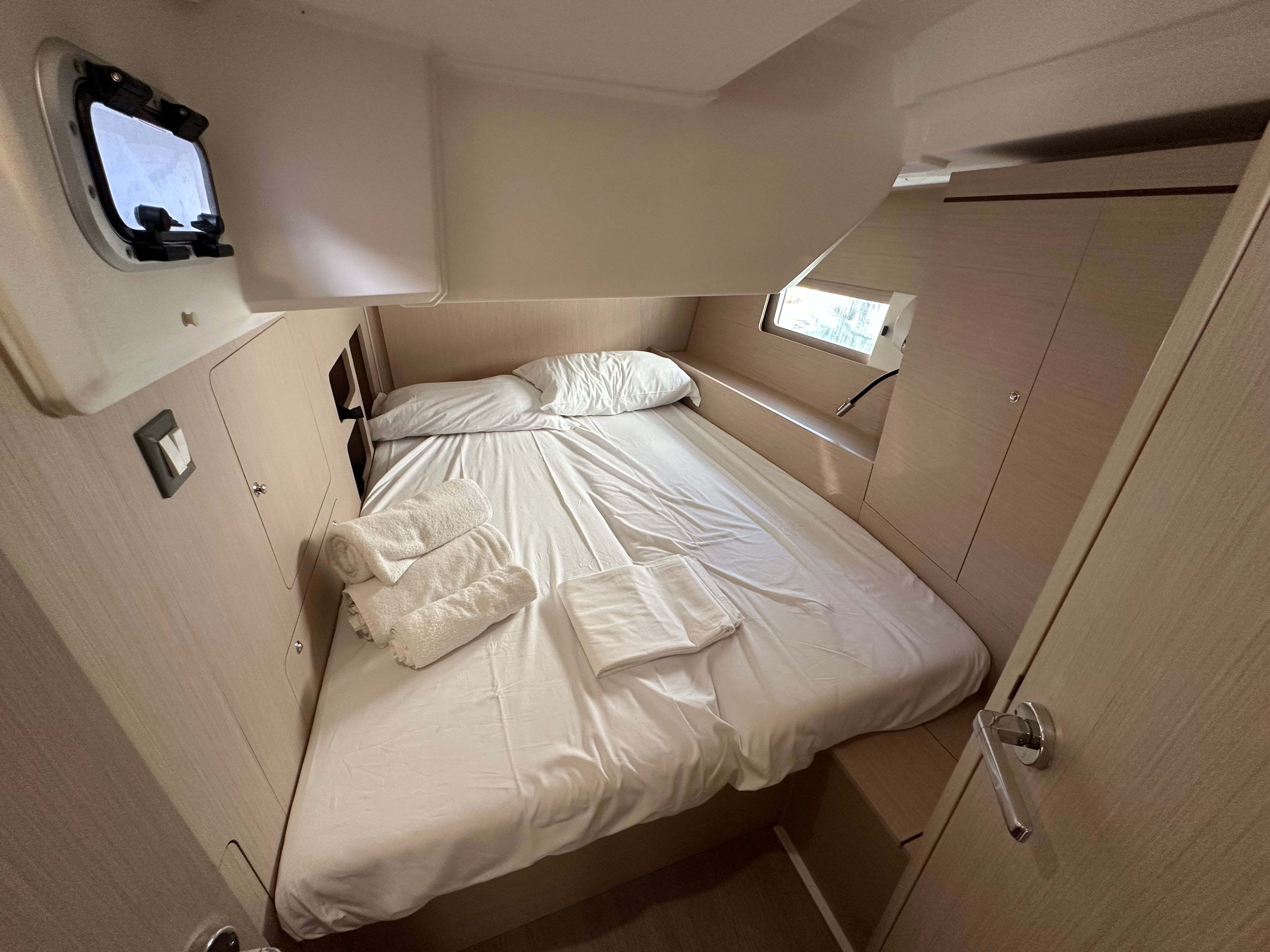 Beneteau Oceanis 46.1 | Logos