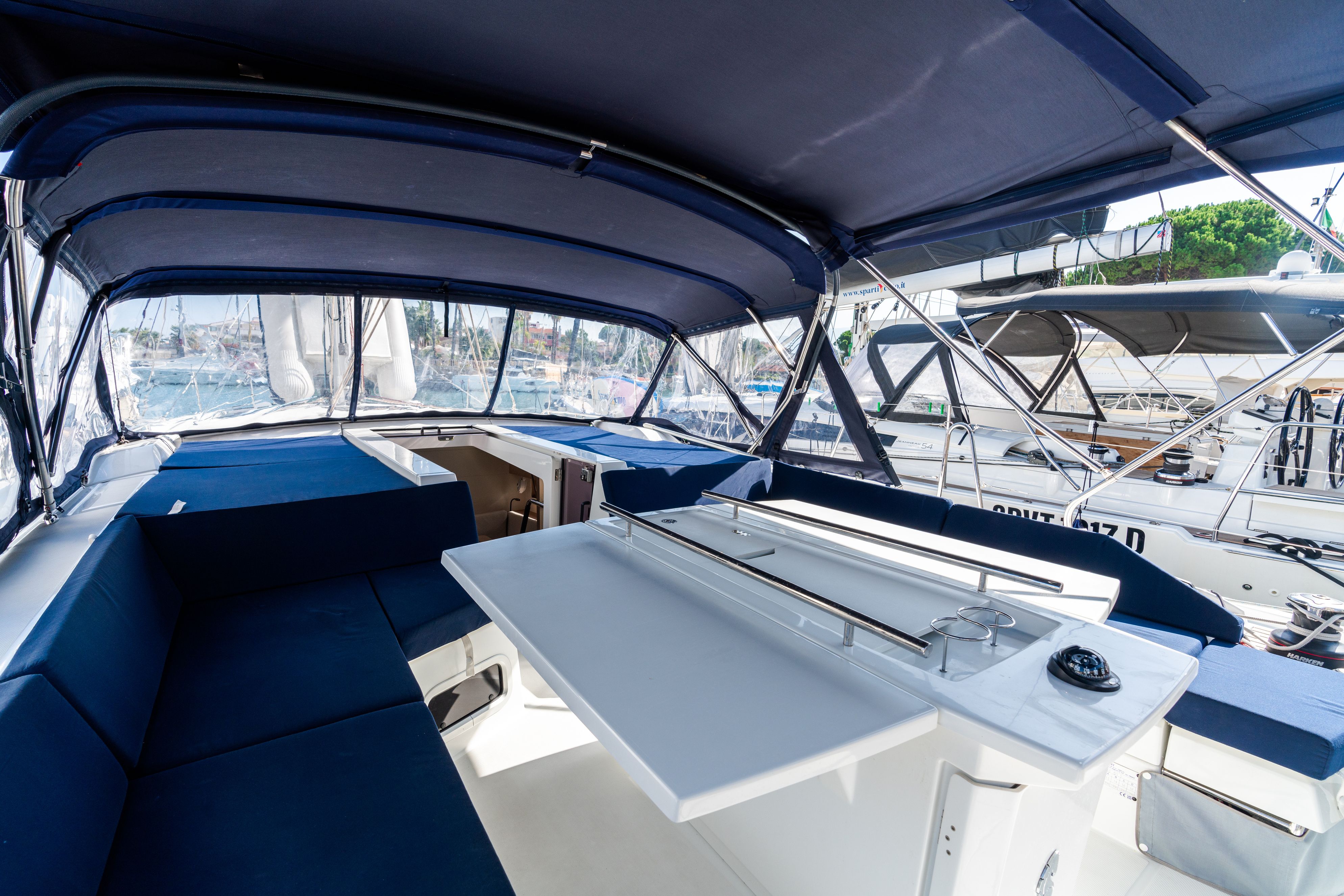 Beneteau Oceanis 51.1 | Anfitrite