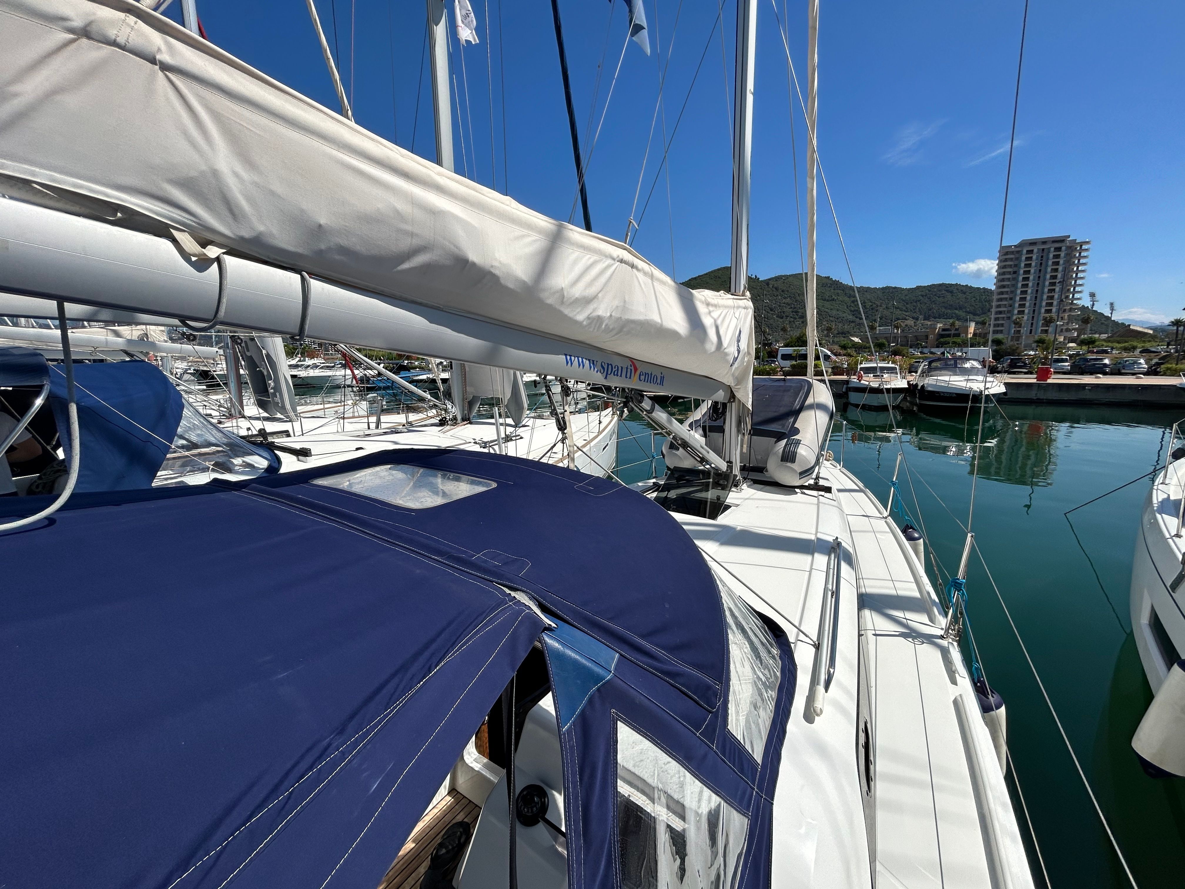 Beneteau Oceanis 34.1 | Pluto