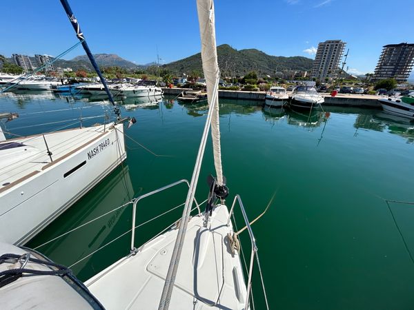Beneteau Oceanis 34.1 | Pluto