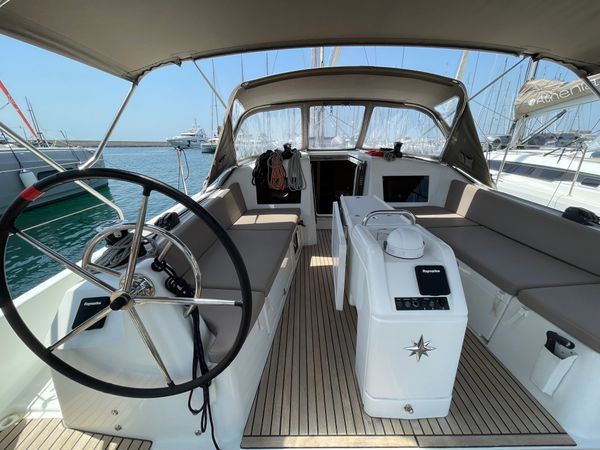 Jeanneau Sun Odyssey 410 | Star Rene