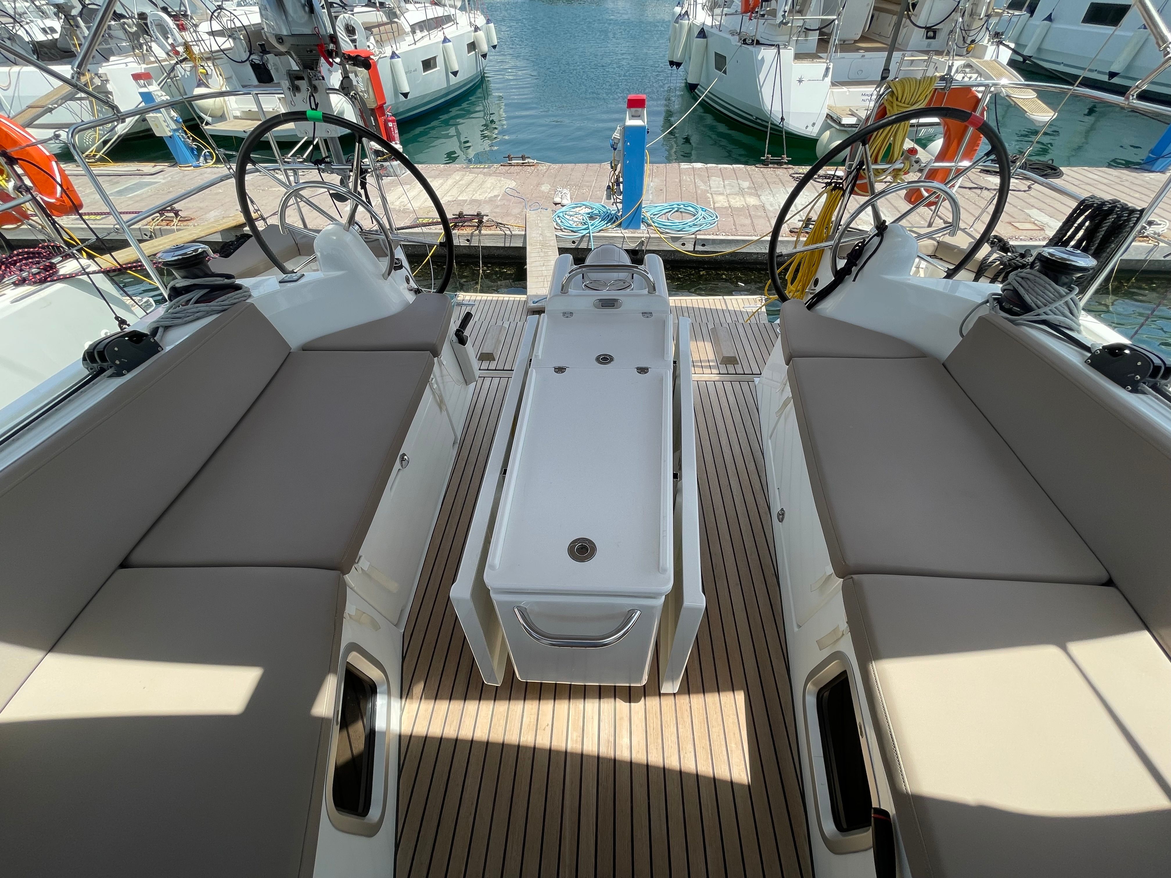 Jeanneau Sun Odyssey 410 | Star Rene