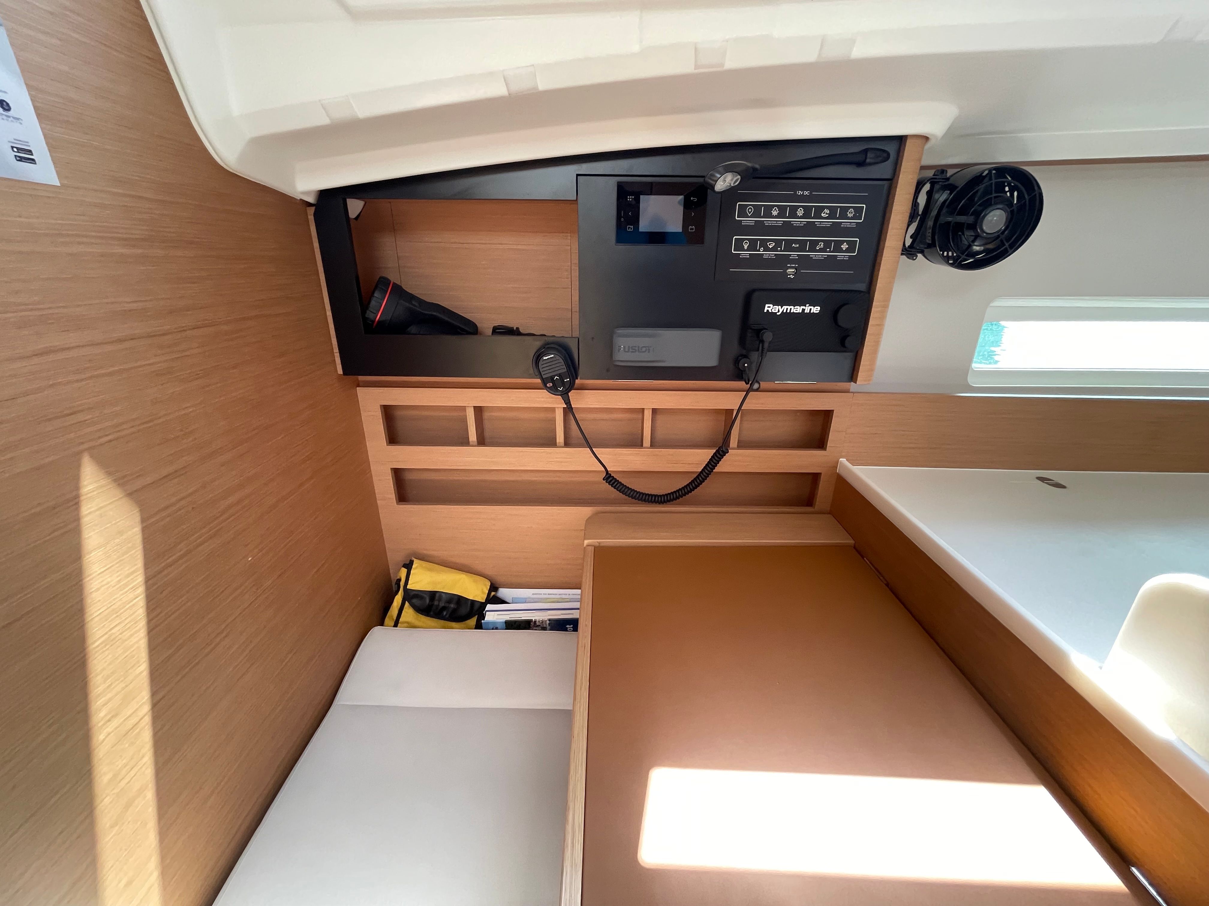 Jeanneau Sun Odyssey 410 | Star Rene