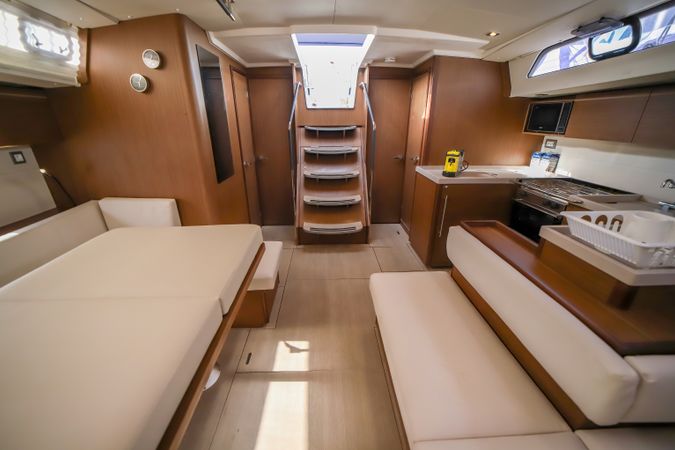 Beneteau Oceanis 51.1 | Briseide
