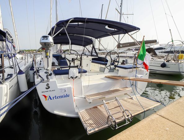 Beneteau Oceanis 51.1 | Briseide