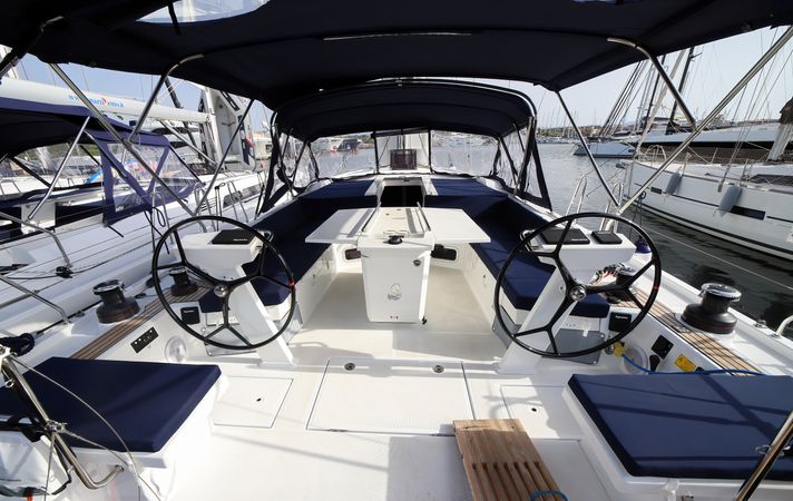 Beneteau Oceanis 51.1 | Briseide