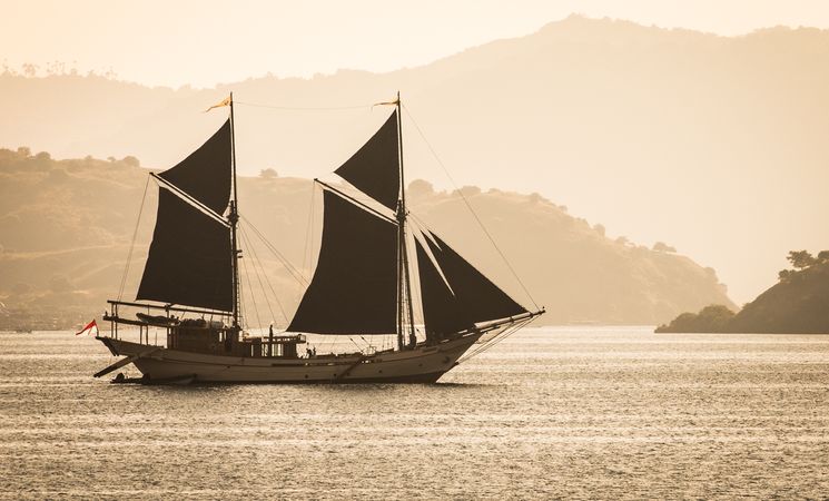 Custom Built Phinisi | Silolona