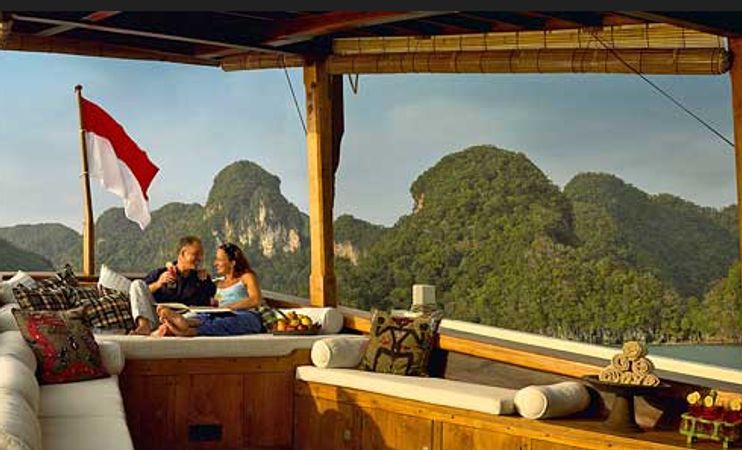 Custom Built Phinisi | Silolona