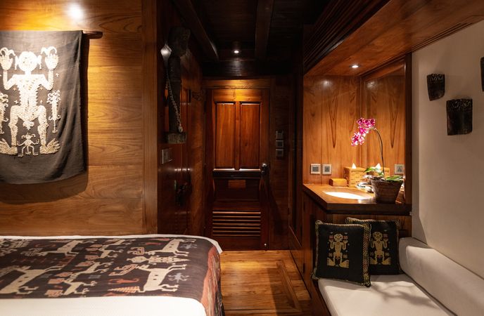 Custom Built Phinisi | Silolona