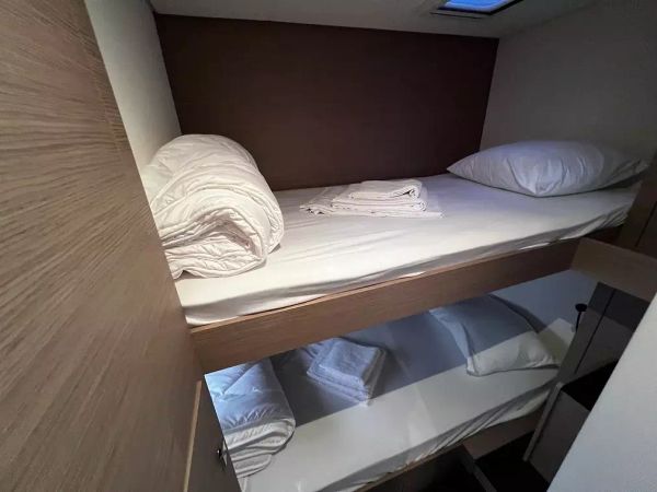 Fountaine Pajot Tanna 47 | Andy