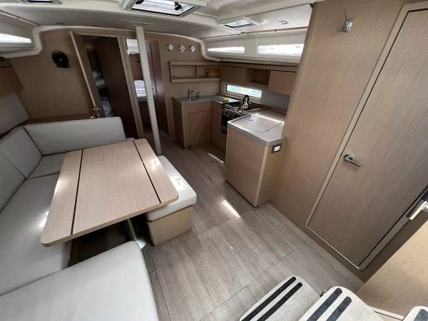 Beneteau Oceanis 40.1 | Elizabeth