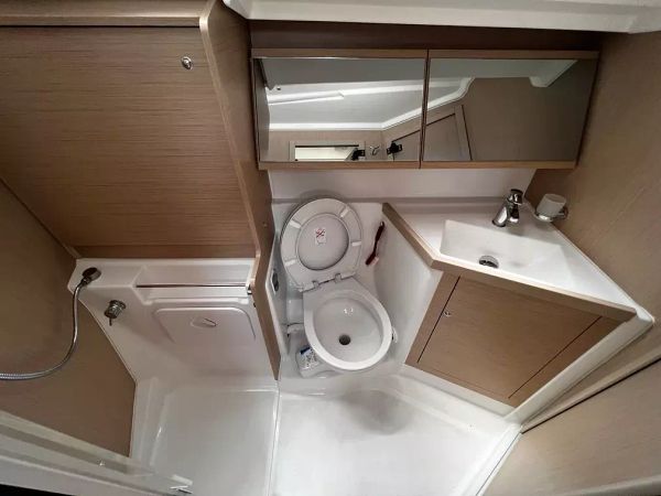 Beneteau Oceanis 40.1 | Elizabeth