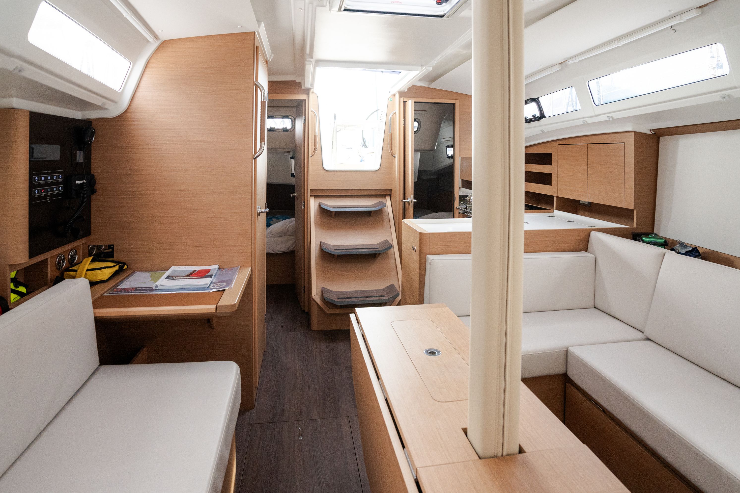 Jeanneau Sun Odyssey 380 | Phoenix