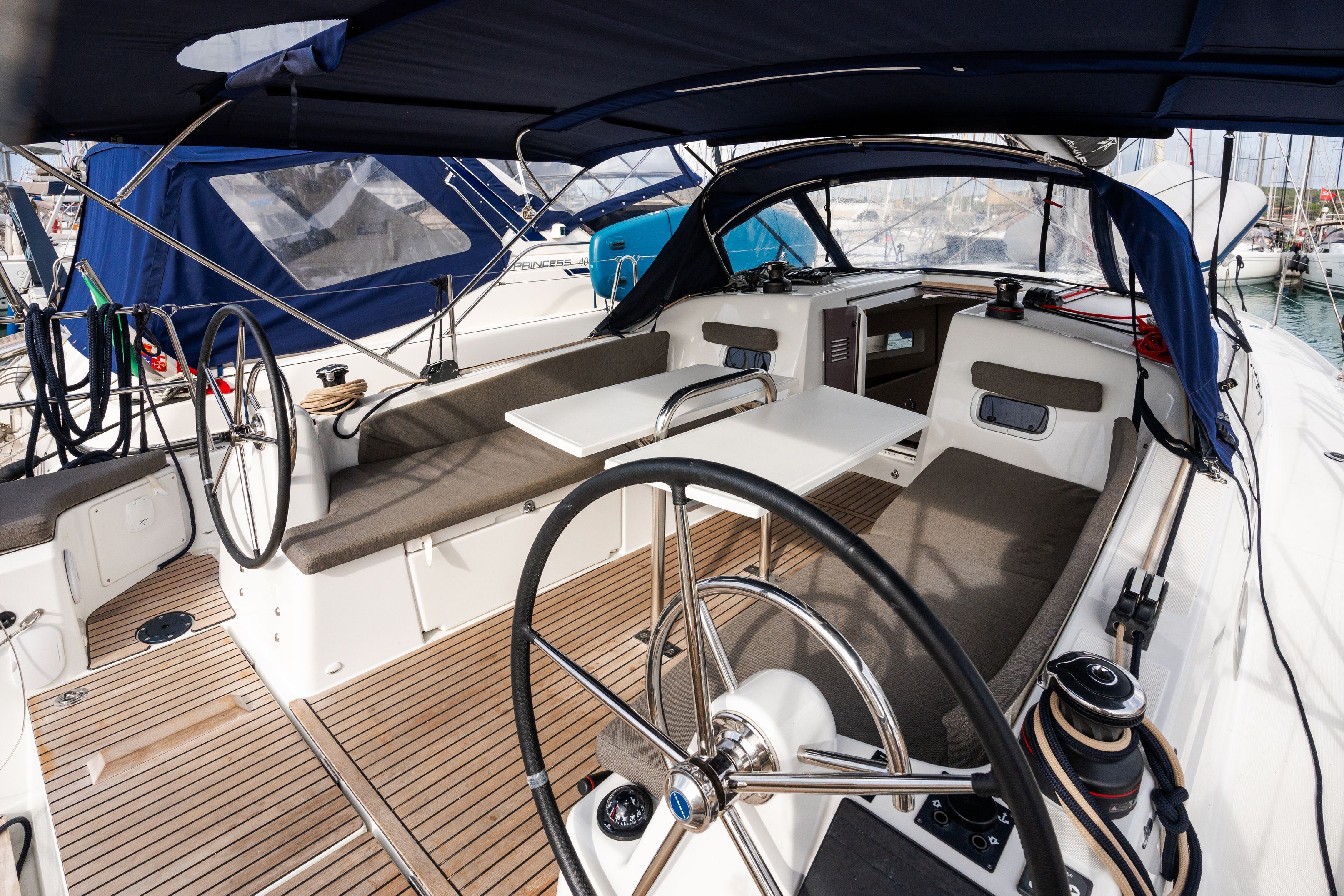 Jeanneau Sun Odyssey 380 | Phoenix