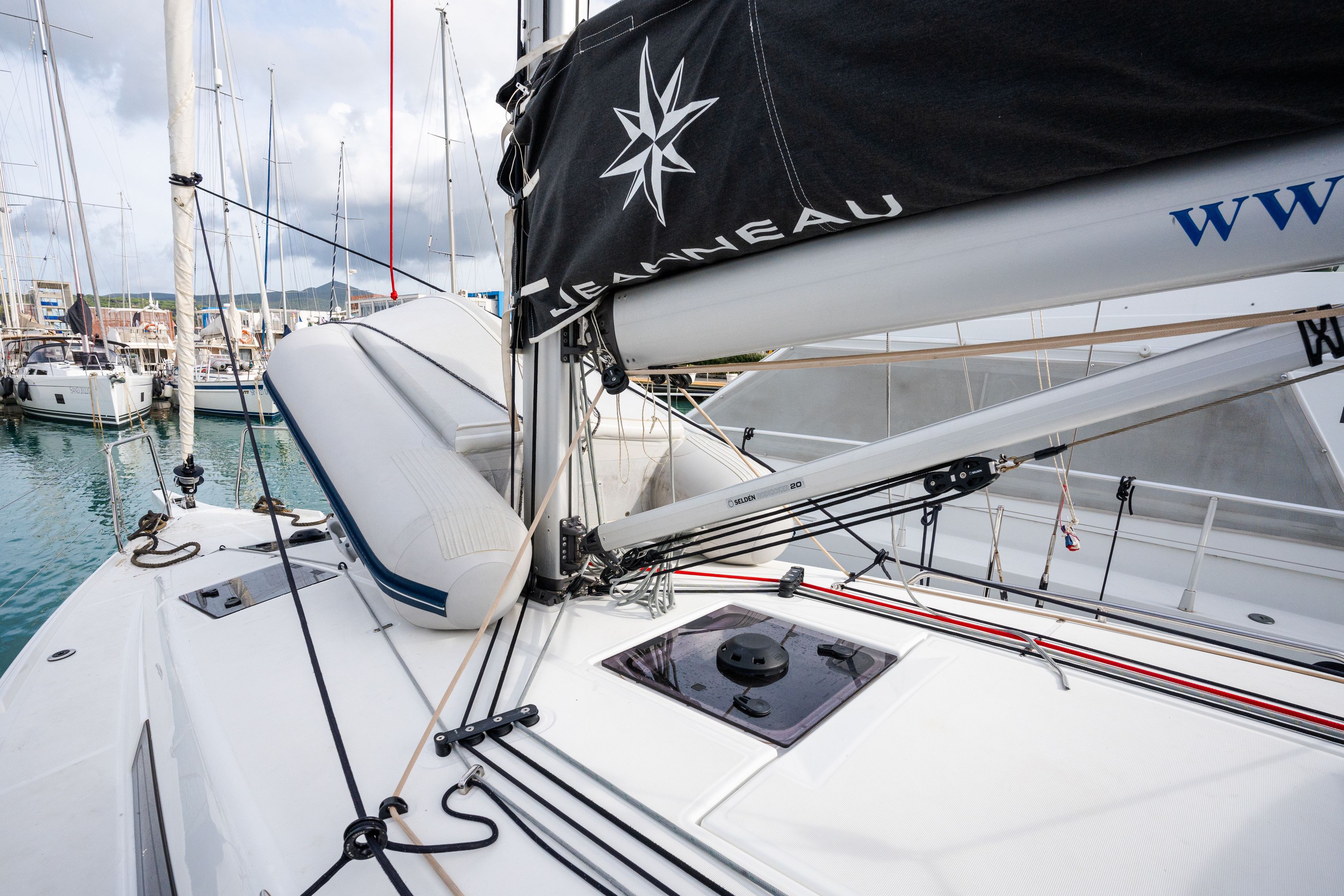 Jeanneau Sun Odyssey 380 | Phoenix