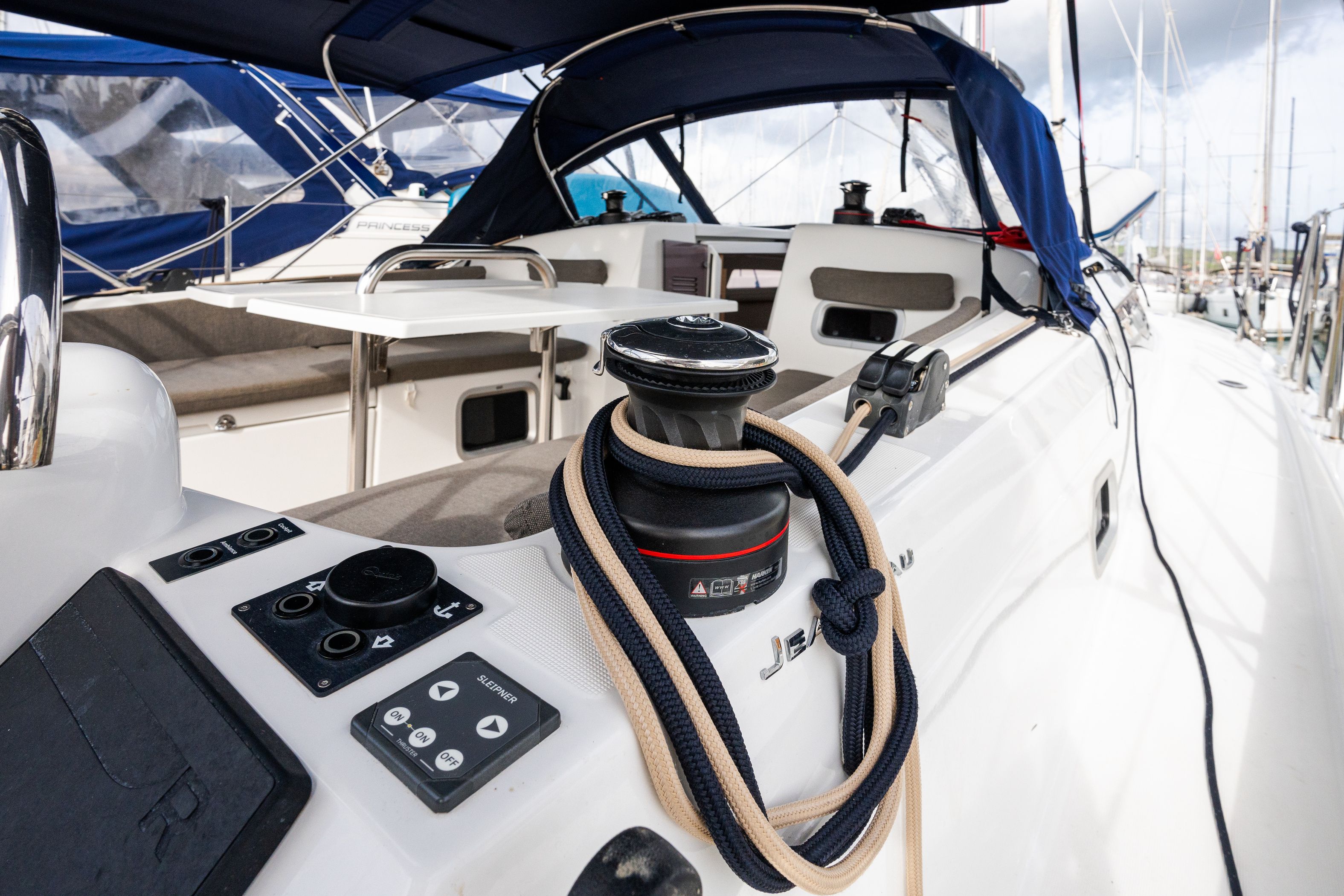 Jeanneau Sun Odyssey 380 | Phoenix