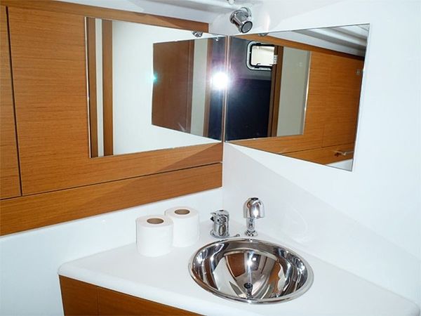 Jeanneau 53 | Madeleine