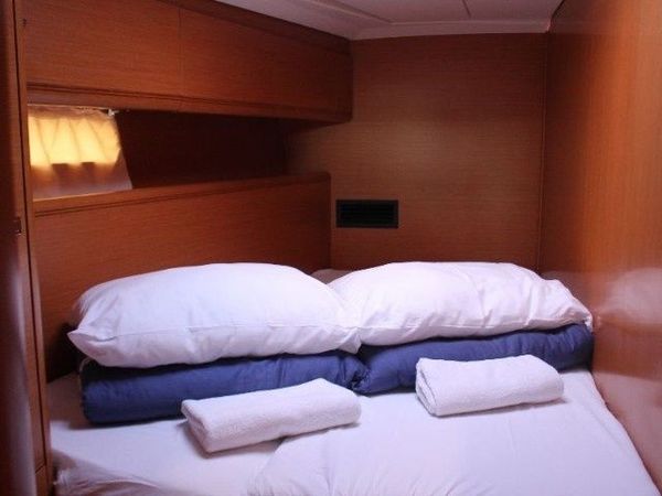 Jeanneau 53 | Madeleine