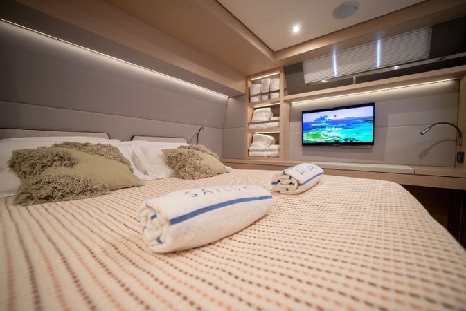 Lagoon 55 | Strafico