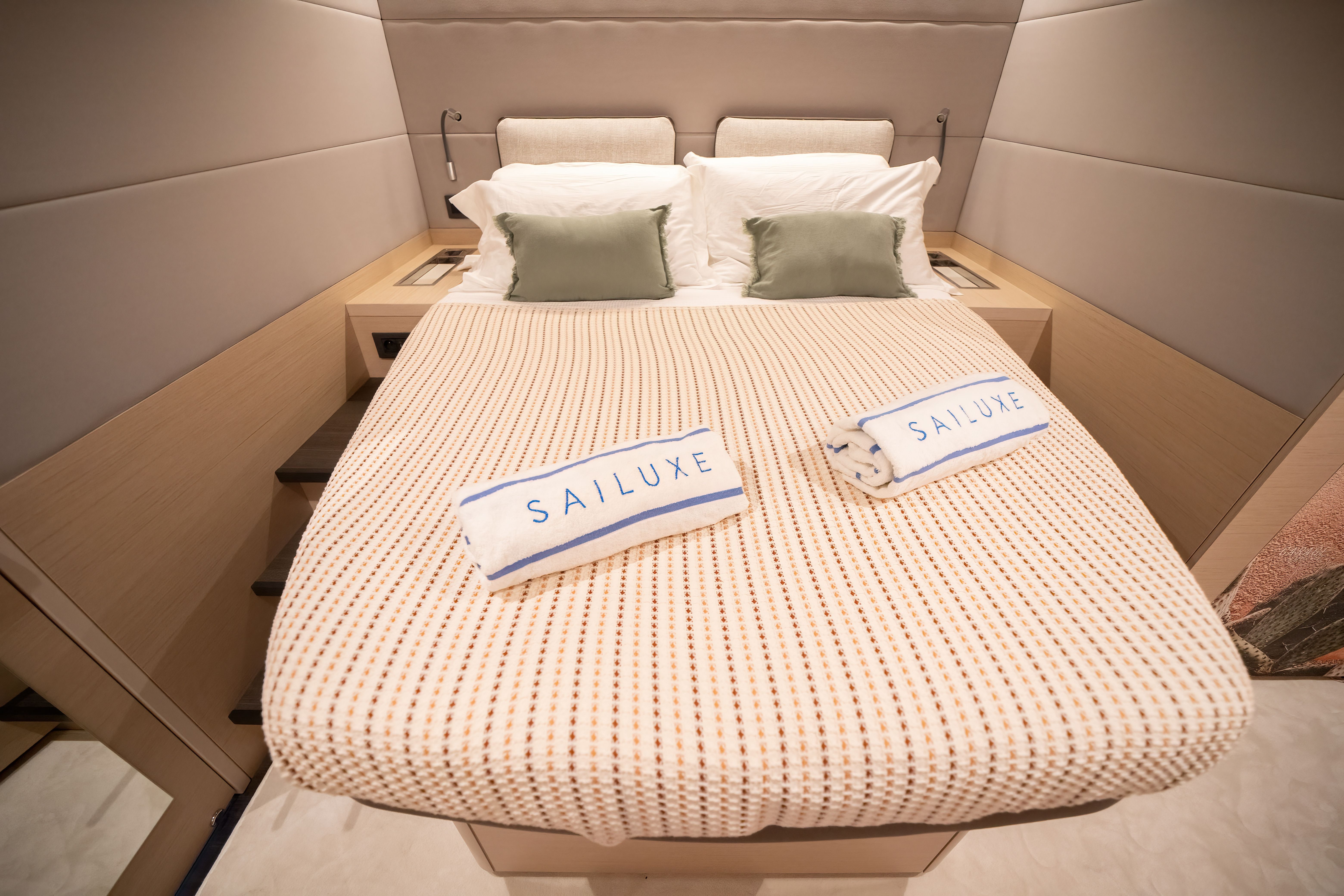 Lagoon 55 | Strafico