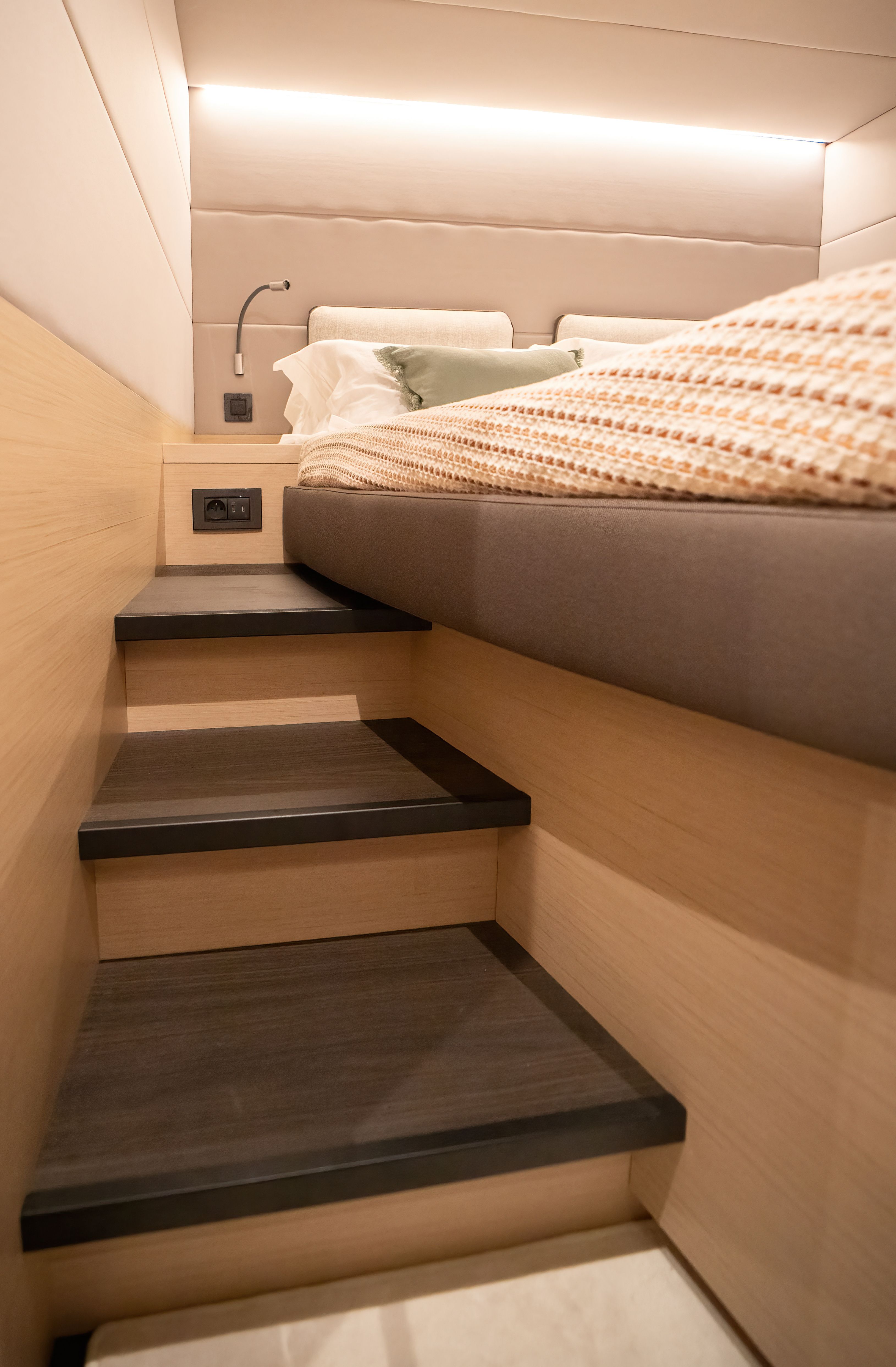 Lagoon 55 | Strafico