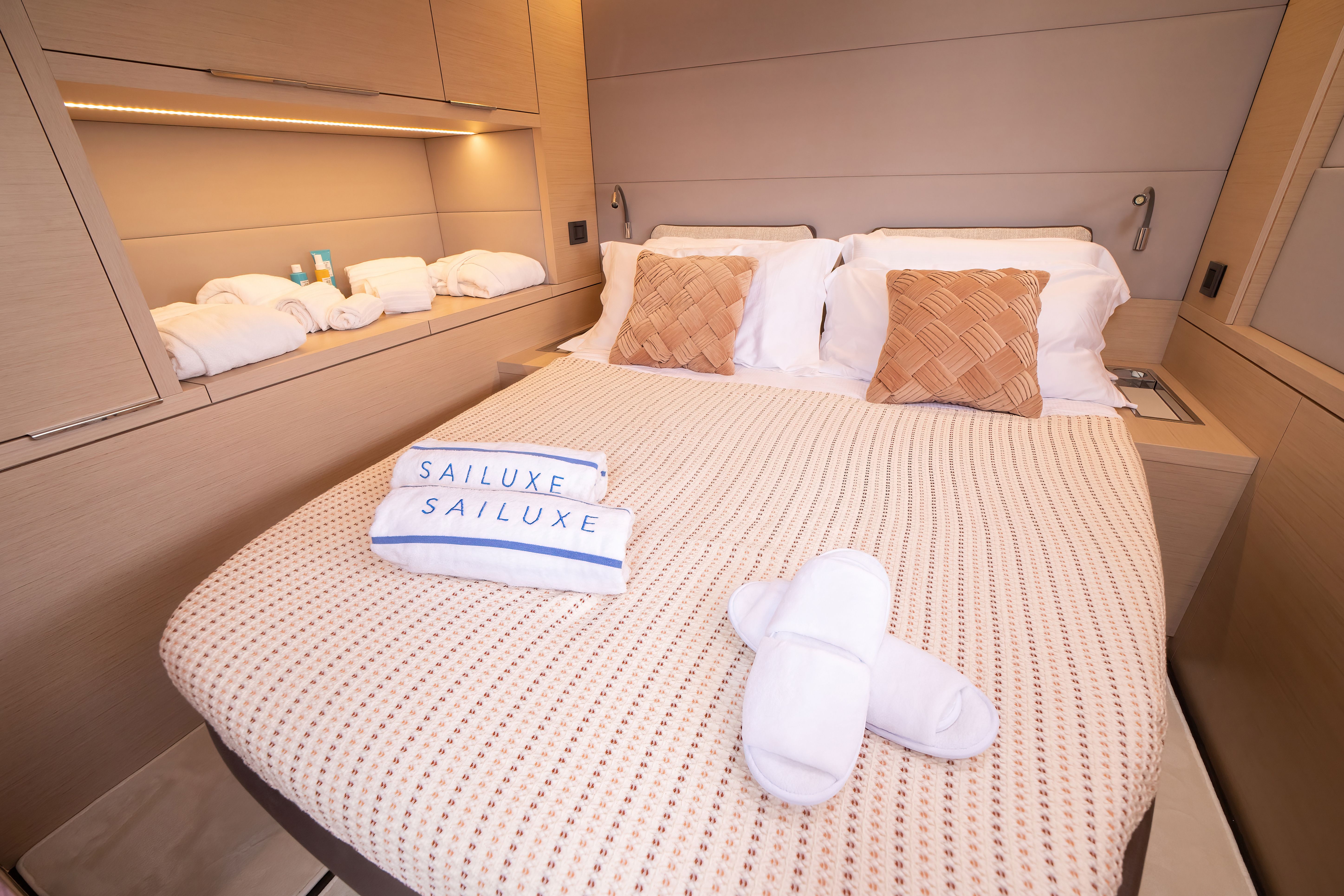 Lagoon 55 | Strafico