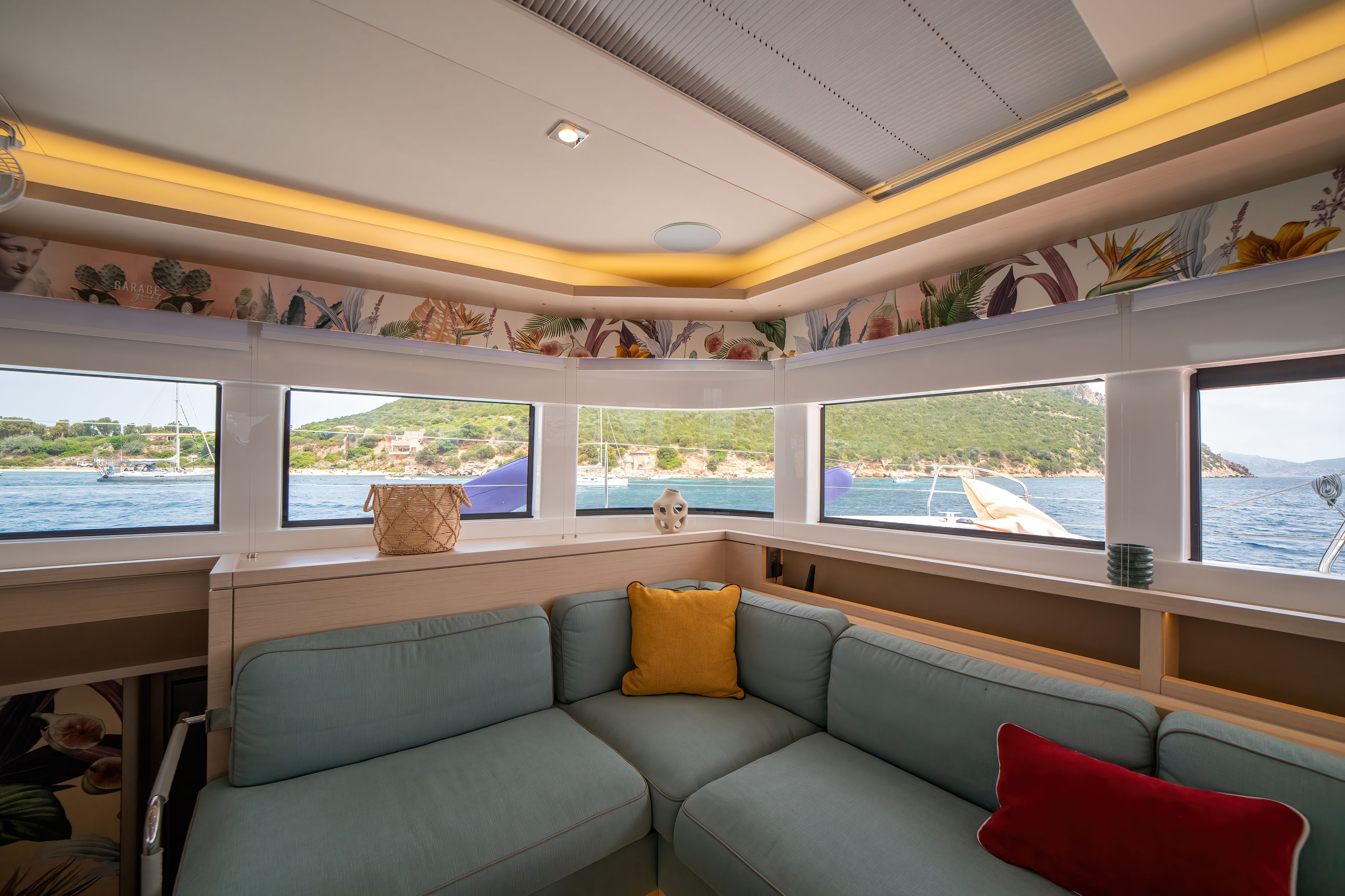 Lagoon 55 | Strafico