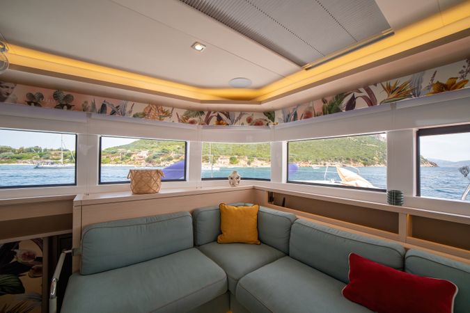 Lagoon 55 | Strafico