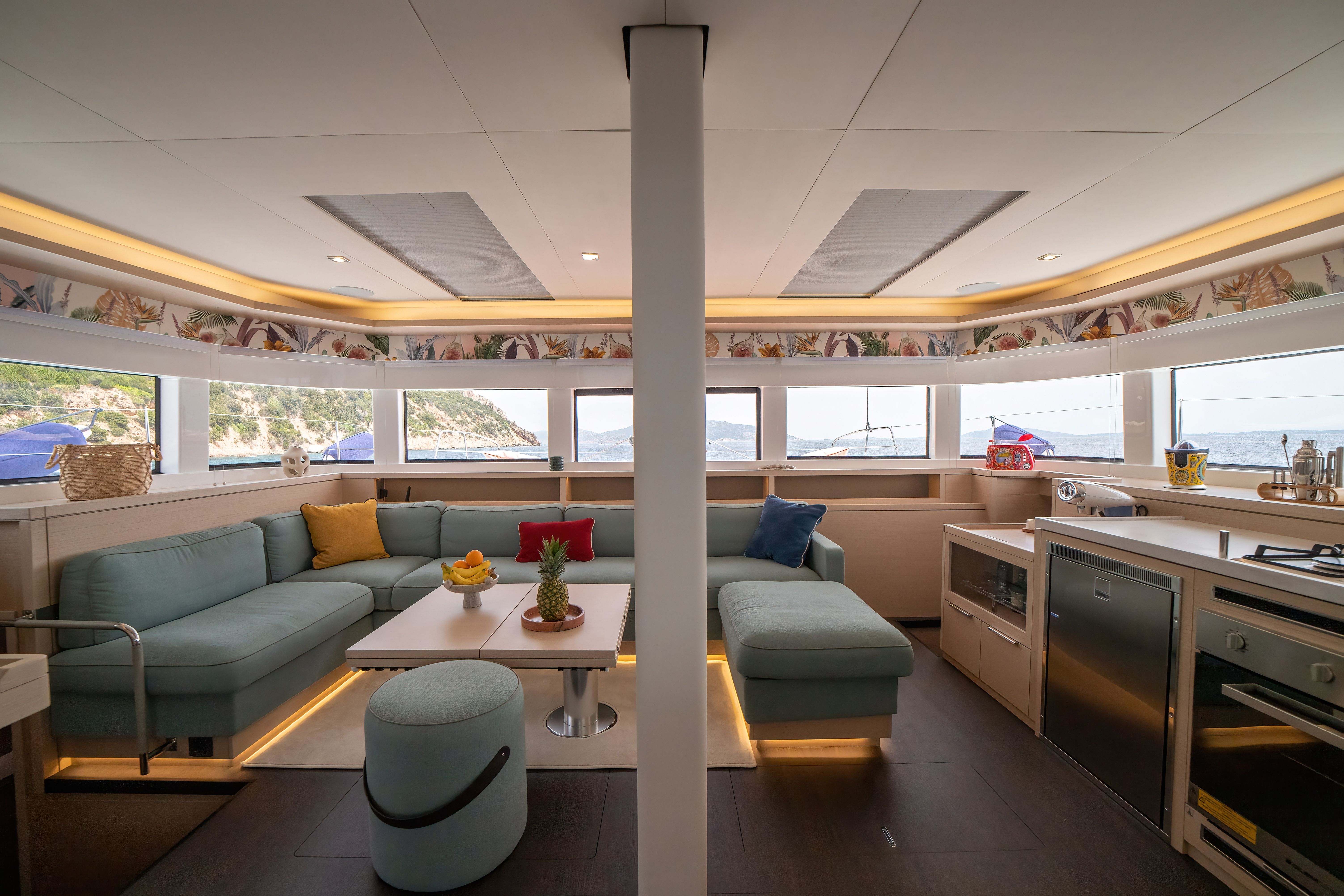 Lagoon 55 | Strafico