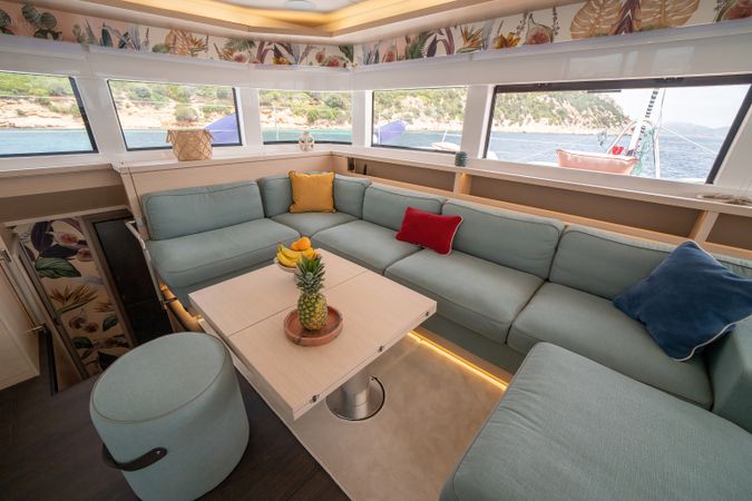 Lagoon 55 | Strafico