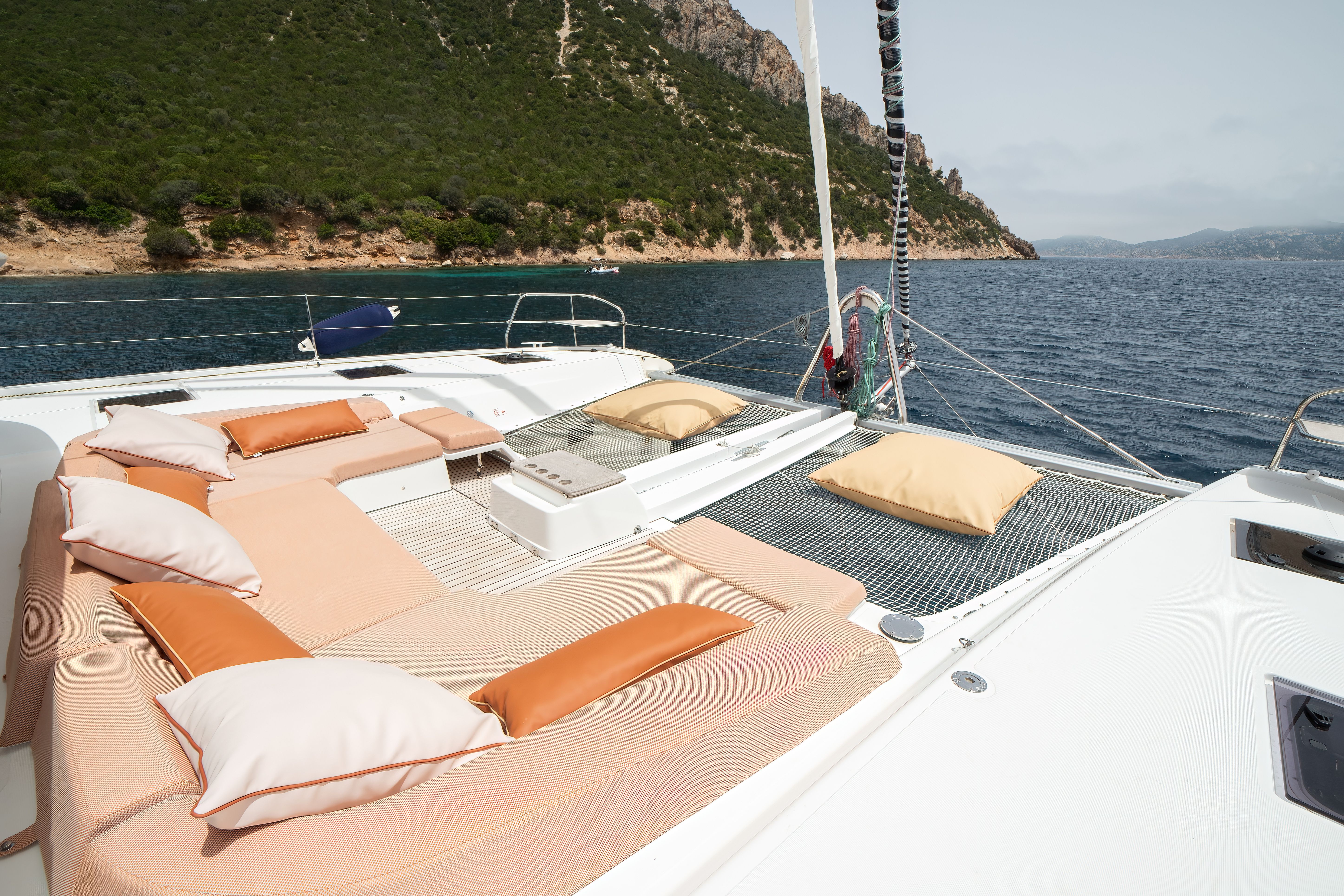 Lagoon 55 | Strafico